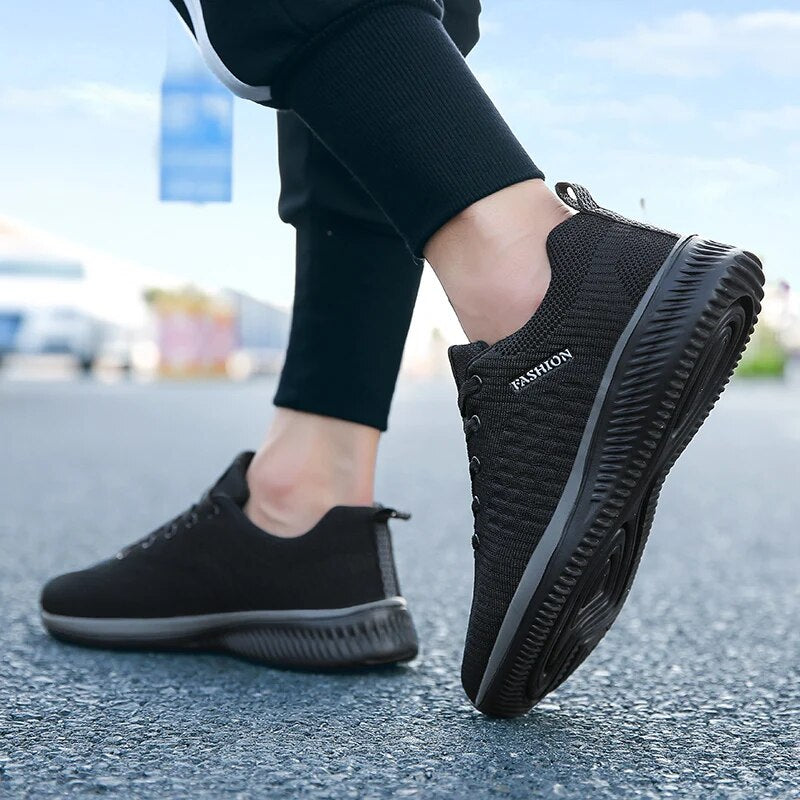 Herrenschuhe – Stilvolle Sneaker mit Orthopädischer Unterstützung