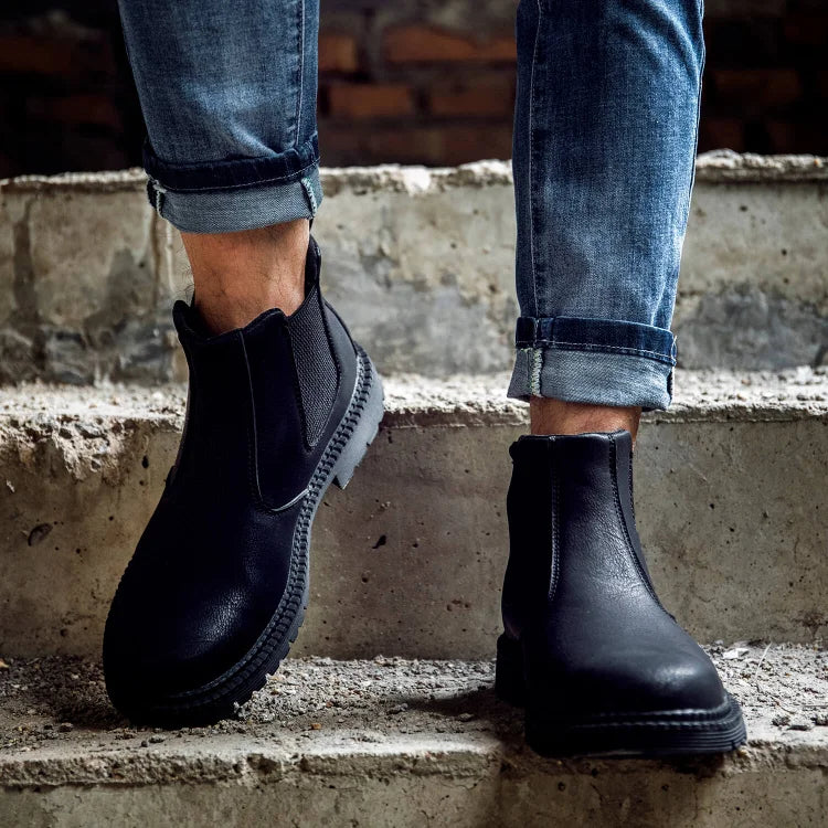 Wasserdichte Slip-On-Stiefel mit Stahlkappe