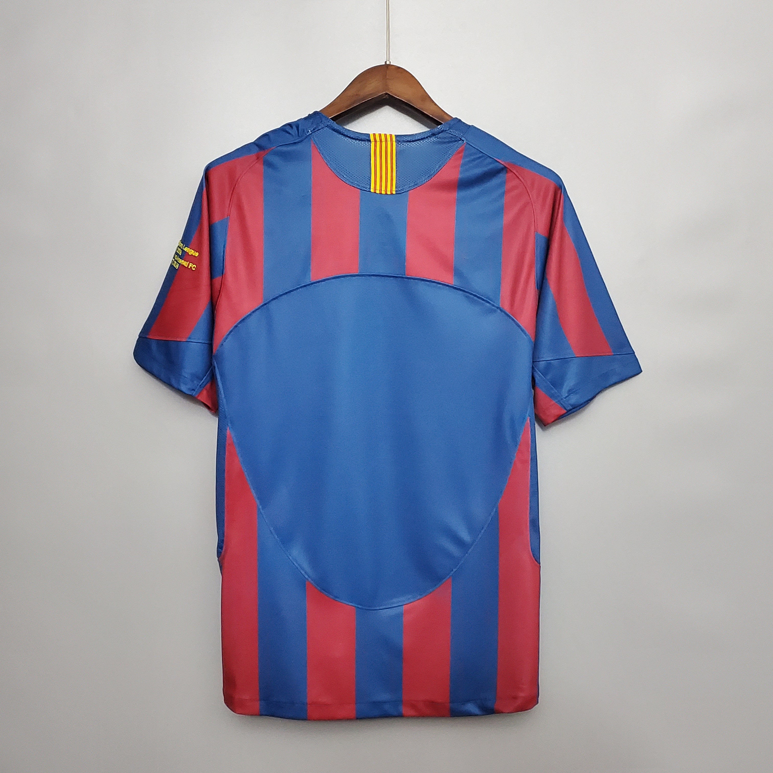 Barcelona Home Shirt Champions League 2005/06