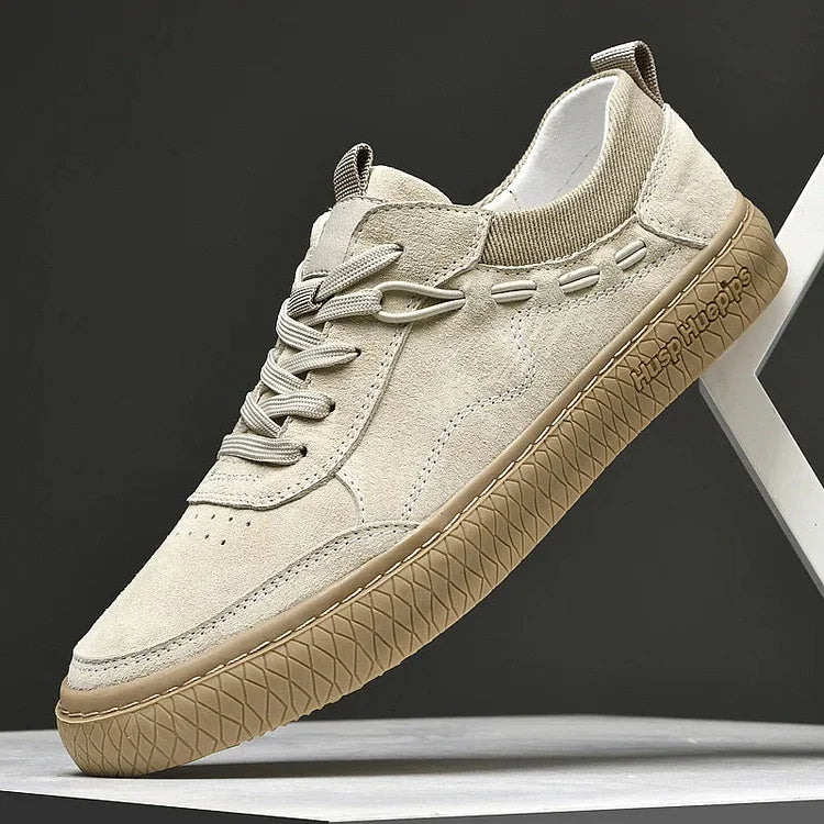 Lässige Wildleder-Sneakers für Herren mit strukturierter Sohle