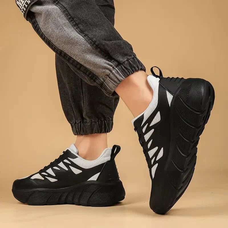 Atmungsaktive bequeme rutschfeste Sportschuhe zum Wandern und für die Freizeit im Freien