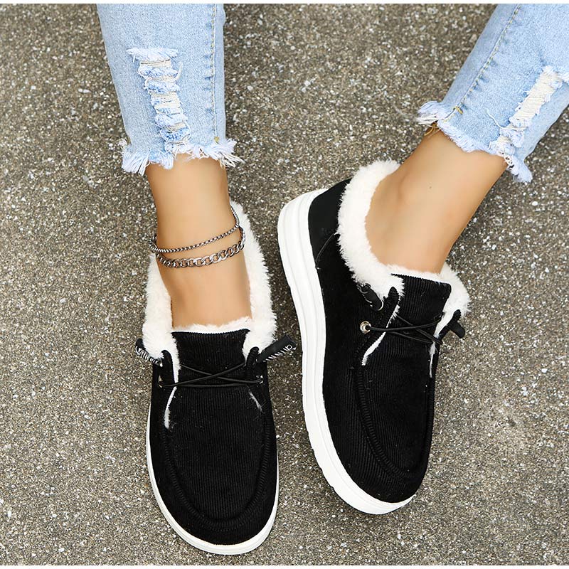 Klassische warme gemütliche orthopädische Schuhe – Schwarz