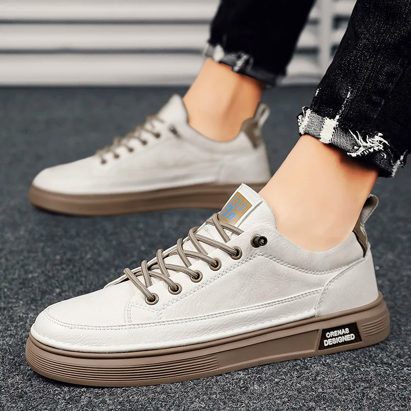 Herrenschuhe mit orthopädischer Unterstützung und Komfort