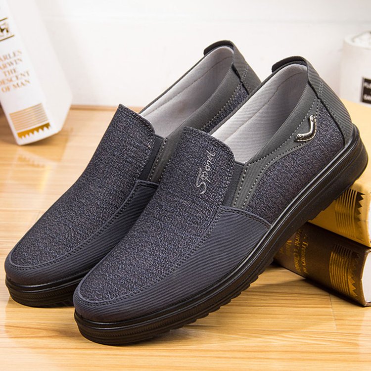 Herrenschuhe für Komfort und Stil – Orthopädische Slipper für jeden Tag