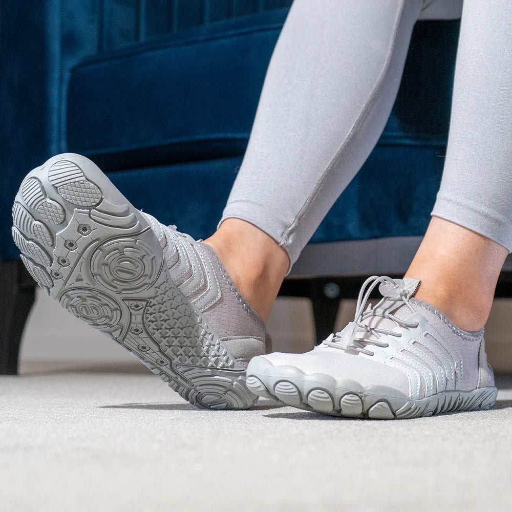 Weiß-graue universelle rutschfeste Barfuß-Orthopädieschuhe